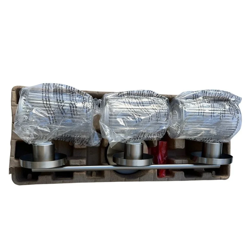 Housemark luca light